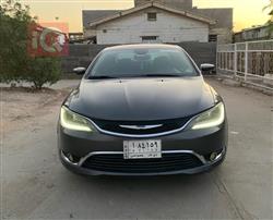 Chrysler 200